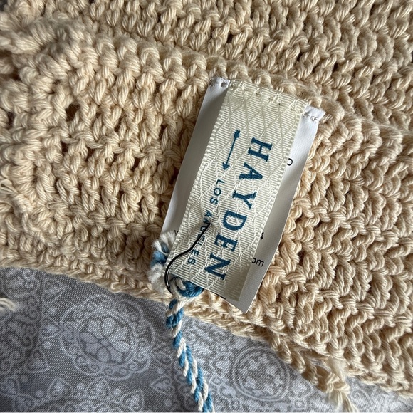 Hayden Los Angeles Natural Crochet Halter Bralette Top One Size New with Tags - Picture 4 of 6